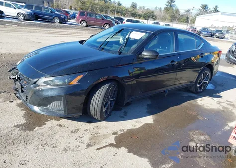 2024 Nissan Altima Sr Intelligent Awd z USA, uszkodzony, nr VIN 1N4BL4CW7RN383643